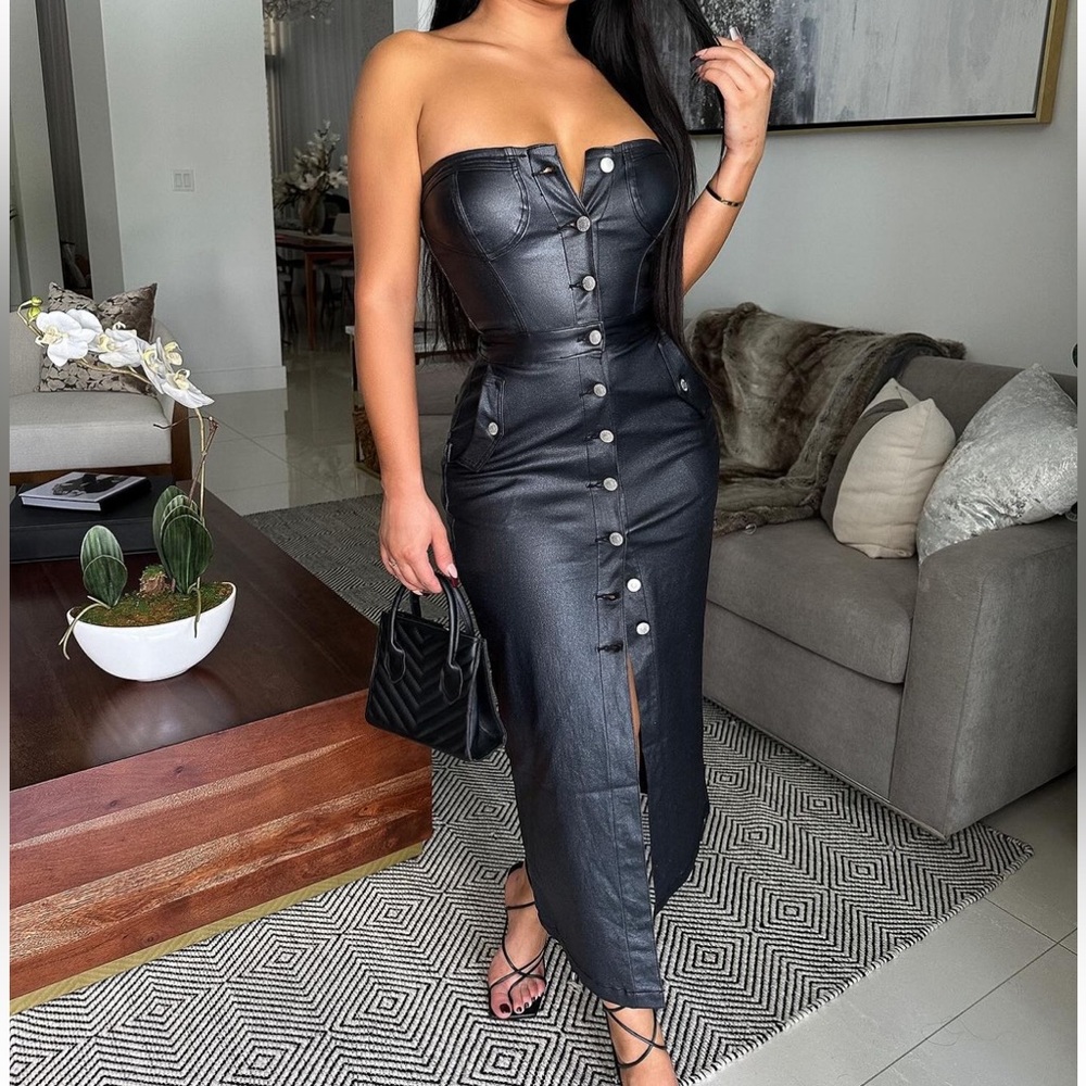 Metallic Strapless Midi Dress